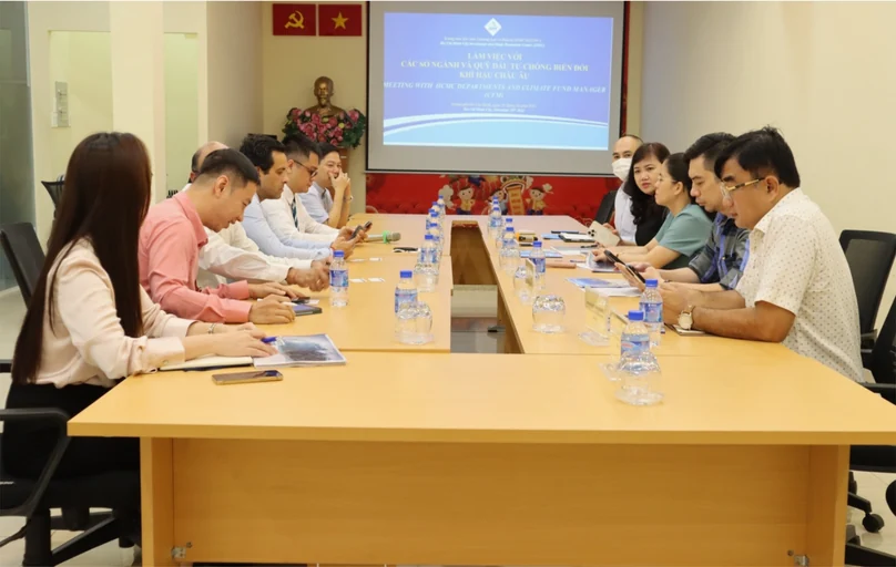 Hình ảnh hoạt động D-ICI — buổi làm việc